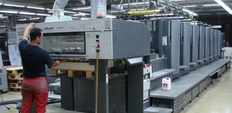 Le PRCF solidaire des journalistes du Groupe Lagardère