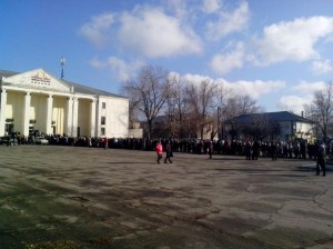 vote-donetsk-07