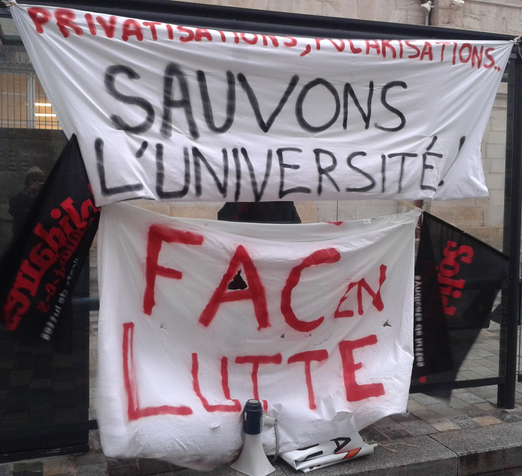 Le saccage de l’Université sous prétexte d’Euro Austérité continue : la fac de Besançon en lutte. #pétition
