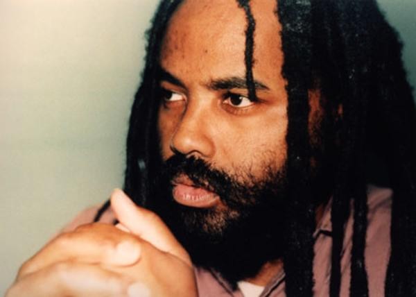 Après le massacre raciste de Charleston, MUMIA ABU JAMAL dénonce l’essence raciste de l’impérialisme étas-unien !