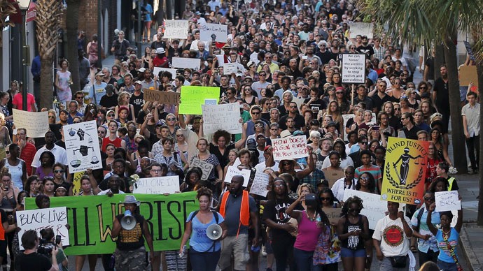 charleston-massacre-protest-vigil.si