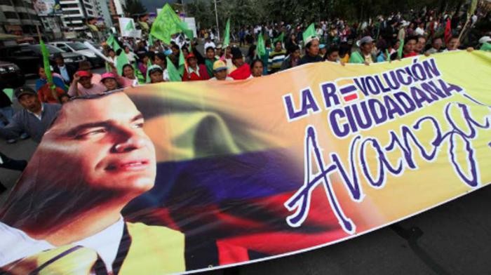 Equateur : CORREA appelle le peuple a sortir dans la rue en cas de coup d’état contre le gouvernement !