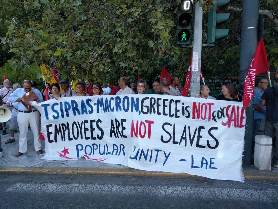 Grèce : malgré les interdictions, les grecs manifestent contre Macron à Athènes !