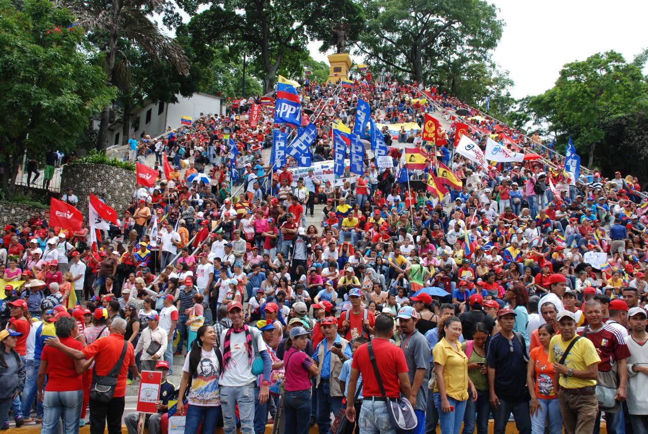 Insoumission vénézuélienne – par Maurice Lemoine [Mémoire des Luttes]