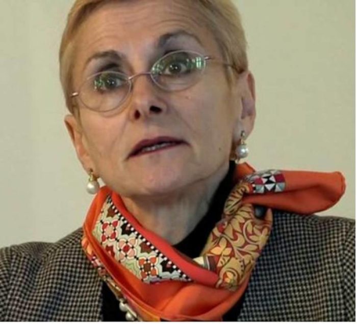 Union européenne et Frexit progressiste, Conférence avec Annie Lacroix-Riz à Perpignan …!