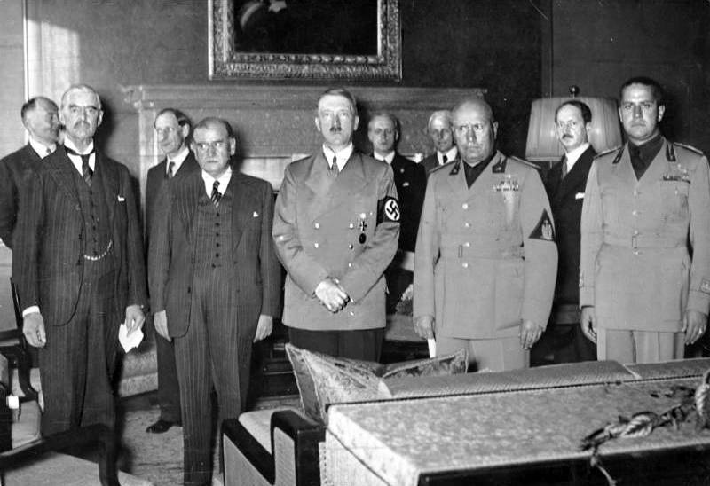 Il y a 80 ans, le pacte germano-soviétique : un symbole de l’histoire détournée par les réactionnaires !