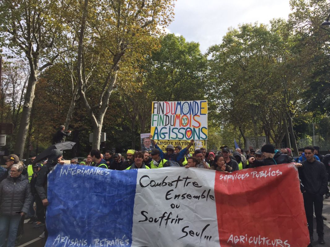 #Acte49 les #GiletsJaunes toujours mobilisés. Reportage photo.