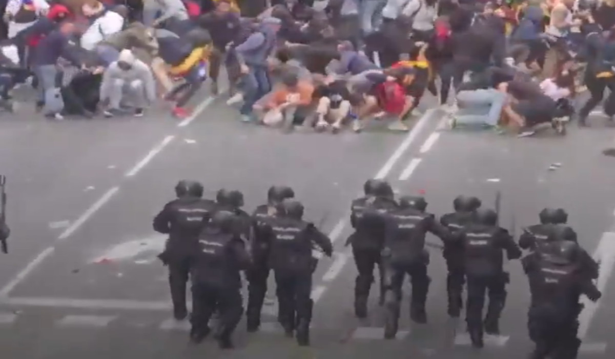 Stop à la répression néo fasciste en Catalogne.