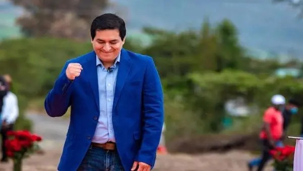 Équateur : la gauche en passe de gagner les élections avec Arauz et de chasser Moreno et Laso.