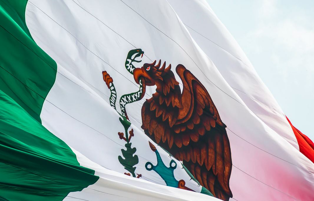 Assez de corruption, de mensonges et d’hypocrisie : le parlement mexicain condamne l’agression lancée par le parlement européen.