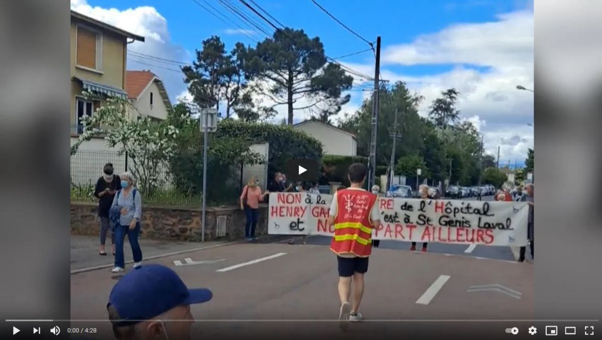 Défendre l’hôpital Henry- Gabrielle : une chaîne humaine à Saint-Genix-Laval