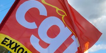 #raffinerie #grève POUR LES SALAIRES « Tout est à l&rsquo;arrêt il n&rsquo;y a rien qui sort » – entretien avec la CGT Exxon Mobil – #Penurie