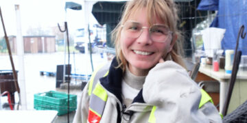 Les salariés d&rsquo;ALDI Dammartin-en-Goële (77) en grève pour les salaires : la parole à Isabelle déléguée CGT #vidéo