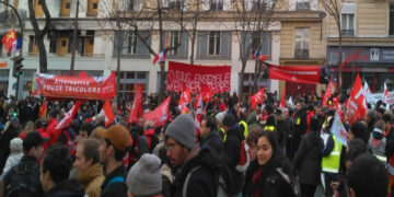3 millions de manifestants : l’appel à continuer et tenir un plan de mobilisation pour obtenir le retrait du plan Macron UE MEDEF.