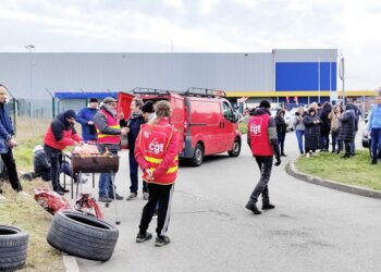Vertbaudet, centre d’incinération… : IC donne la parole aux grévistes.