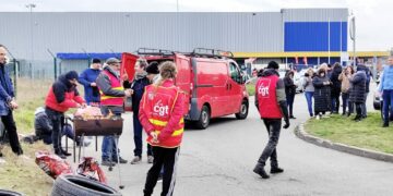 Vertbaudet, centre d&rsquo;incinération… : IC donne la parole aux grévistes.