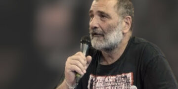 Deux textes de Charles Hoareau intéressant la défense de la paix