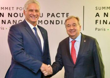 A Paris, au nom des 134 pays du G77 le président cubain Diaz Canel a plaidé pour un monde plus juste.
