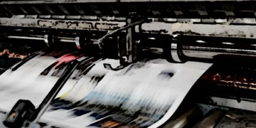 La section SNJ CGT de Liberté Hebdo dénonce des licenciements sauvages, le patron de la société éditrice annonce un placement en cessation de paiement.