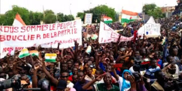Coup d’État au Niger, la Françafrique montre les dents
