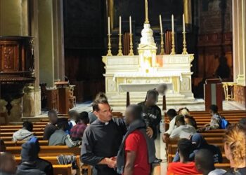 Jeux Olympiques vs mineurs isolés… le record de la honte tandis que le Pape vient à Marseille pour mettre l’Europe capitaliste devant ses tragiques responsabilités.