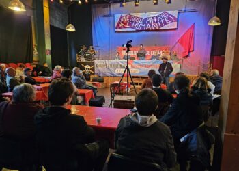 Organisés, rassemblés et mobilisés pour la paix des travailleurs : le meeting du 11 novembre à la Belle Etoile en photos et vidéos
