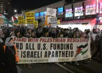 Les New Yorkaises démontrent que lutte féministe et anti impérialiste marchent ensemble