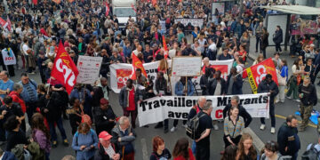 1er mai : 210 000 en manifestation pour la paix, les salaires, les retraites – la manifestation stéphanoise refuse la provocation d&rsquo;un candidat belliciste impérialiste, anti populaire.