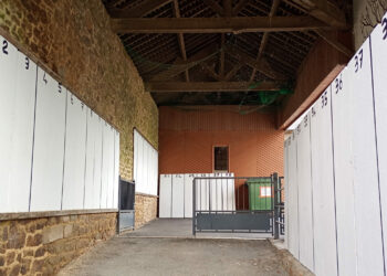 Ne tombez pas dans le panneau : 38 panneaux pour légitimer l’Union européenne totalitaire et antisociale