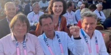 Roussel courtise le MEDEF : toujours plus dans l&rsquo;indécence et l&rsquo;opportunisme