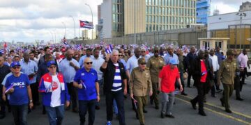 500 000 manifestants à La Havane : Cuba défend sa révolution socialiste contre le blocus criminel des USA et leurs complices