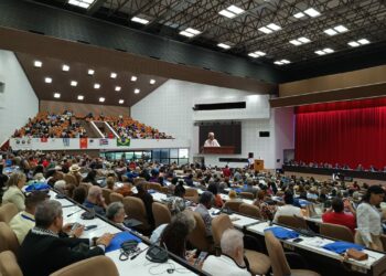 Le PRCF à Cuba pour affirmer la solidarité avec la révolution et les peuples résistants à l’impérialisme