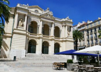 Toulon licencie le chœur de l’Opéra