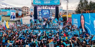 Equateur : Luisa Gonzales donnée gagnante mais le risque existe d&rsquo;un nouveau coup de force contre la démocratie et le retour de la Révolution citoyenne