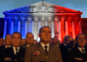 Pour la paix, faire respecter la constitution : des officiers de l’armée française demandent un vote sur l’engagement militaire et financier de la France en Ukraine