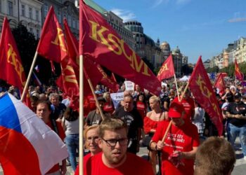L’hiver de Prague : Stop à la criminalisation du communisme !