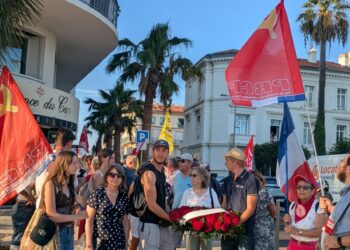 A Saint Raphaël le maire démonte le monument aux héros de la résistance communiste, le PRCF leur rend hommage !