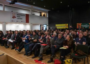 Suisse : « Une gauche patriotique et pour la paix : pas d’UE – pas d’OTAN », la proposition forte du Parti communiste (Suisse)