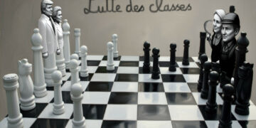 Penser globalement la situation politico-militaire