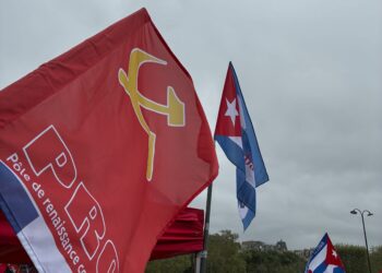 Solidarité avec Cuba : le PRCF remet un don de 15 000€